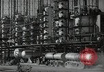 Standbild Richfield company Raffinerie Watson California USA, 1938, aus Sekunde 15 historischem Filmmaterial Videoclip 65675037516