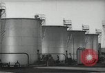 Standbild Richfield company Raffinerie Watson California USA, 1938, aus Sekunde 38 historischem Filmmaterial Videoclip 65675037516