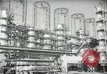 Standbild Richfield company Raffinerie Watson California USA, 1938, aus Sekunde 40 historischem Filmmaterial Videoclip 65675037516