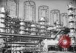 Standbild Richfield company Raffinerie Watson California USA, 1938, aus Sekunde 42 historischem Filmmaterial Videoclip 65675037516