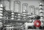Standbild Richfield company Raffinerie Watson California USA, 1938, aus Sekunde 50 historischem Filmmaterial Videoclip 65675037516