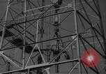 Standbild Richfield company Raffinerie Watson California USA, 1938, aus Sekunde 26 historischem Filmmaterial Videoclip 65675037517