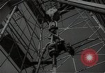Standbild Richfield company Raffinerie Watson California USA, 1938, aus Sekunde 34 historischem Filmmaterial Videoclip 65675037517