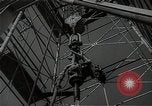 Standbild Richfield company Raffinerie Watson California USA, 1938, aus Sekunde 45 historischem Filmmaterial Videoclip 65675037517