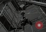 Standbild Richfield company Raffinerie Watson California USA, 1938, aus Sekunde 47 historischem Filmmaterial Videoclip 65675037517