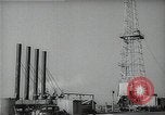 Standbild Wildcat Ölfeld Watson California USA, 1938, aus Sekunde 10 historischem Filmmaterial Videoclip 65675037519
