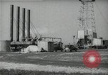 Standbild Wildcat Ölfeld Watson California USA, 1938, aus Sekunde 13 historischem Filmmaterial Videoclip 65675037519