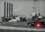 Standbild Wildcat Ölfeld Watson California USA, 1938, aus Sekunde 25 historischem Filmmaterial Videoclip 65675037519