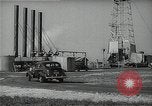 Standbild Wildcat Ölfeld Watson California USA, 1938, aus Sekunde 27 historischem Filmmaterial Videoclip 65675037519