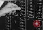 Standbild Richfield Ölraffinerie Watson California USA, 1938, aus Sekunde 1 historischem Filmmaterial Videoclip 65675037520