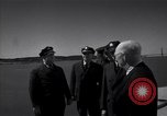 Image Warden et Officersl Alcatraz island California USA, 1947, de la seconde 19 séquences d'archives historiques vidéo 65675037522