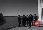 Image Warden et Officersl Alcatraz island California USA, 1947, de la seconde 21 séquences d'archives historiques vidéo 65675037522