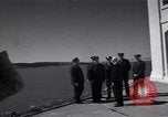 Image Warden et Officersl Alcatraz island California USA, 1947, de la seconde 24 séquences d'archives historiques vidéo 65675037522