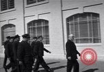 Image Warden et Officersl Alcatraz island California USA, 1947, de la seconde 30 séquences d'archives historiques vidéo 65675037522