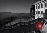 Image Warden et Officersl Alcatraz island California USA, 1947, de la seconde 45 séquences d'archives historiques vidéo 65675037522