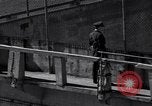 Image Warden et Officersl Alcatraz island California USA, 1947, de la seconde 47 séquences d'archives historiques vidéo 65675037522