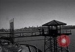 Image Warden et Officersl Alcatraz island California USA, 1947, de la seconde 52 séquences d'archives historiques vidéo 65675037522