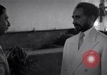Standbild Kaiser Haile Selassie I Bombay Indien, 1952, aus Sekunde 26 historischem Filmmaterial Videoclip 65675037525