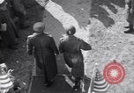 Image Le Lieutenant-général Courtney H Hodges Torgau Allemagne, 1945, de la seconde 5 séquences d'archives historiques vidéo 65675037538