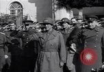Image général Courtney Hodges Torgau Allemagne, 1945, de la seconde 40 séquences d'archives historiques vidéo 65675037539