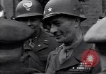 Immagine di Il Maggiore Generale Terry Allen Delitzsch Germania, 1945, secondo 53 filmato di repertorio 65675037542