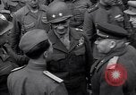 Immagine di Il Maggiore Generale Terry Allen Delitzsch Germania, 1945, secondo 56 filmato di repertorio 65675037542