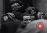 Immagine di Civili tedesco Delitzsch Germania, 1945, secondo 21 filmato di repertorio 65675037544