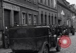 Immagine di Civili tedesco Delitzsch Germania, 1945, secondo 31 filmato di repertorio 65675037544