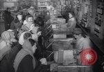 Immagine di Kreschatik negozio di alimentari Kiev Ucraina, 1947, secondo 48 filmato di repertorio 65675037546