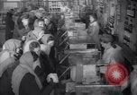 Immagine di Kreschatik negozio di alimentari Kiev Ucraina, 1947, secondo 51 filmato di repertorio 65675037546
