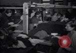 Immagine di Fabbrica di abbigliamento Bielorussia Minsk Unione Sovietica, 1947, secondo 43 filmato di repertorio 65675037547