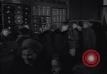 Immagine di Negozio di abbigliamento Kiev Ucraina, 1947, secondo 39 filmato di repertorio 65675037549