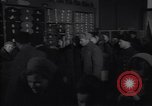 Immagine di Negozio di abbigliamento Kiev Ucraina, 1947, secondo 50 filmato di repertorio 65675037549