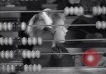 Standbild Klassenzimmer Minsk Belarus Sowjetunion, 1947, aus Sekunde 52 historischem Filmmaterial Videoclip 65675037550