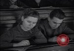 Standbild Polytechnischen Institut Kiew Ukraine, 1947, aus Sekunde 52 historischem Filmmaterial Videoclip 65675037551