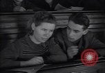 Standbild Polytechnischen Institut Kiew Ukraine, 1947, aus Sekunde 54 historischem Filmmaterial Videoclip 65675037551