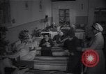 Immagine di Old ladies home Kiev Ucraina, 1947, secondo 18 filmato di repertorio 65675037553