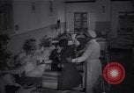 Immagine di Old ladies home Kiev Ucraina, 1947, secondo 20 filmato di repertorio 65675037553