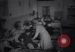 Immagine di Old ladies home Kiev Ucraina, 1947, secondo 23 filmato di repertorio 65675037553