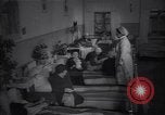 Immagine di Old ladies home Kiev Ucraina, 1947, secondo 28 filmato di repertorio 65675037553