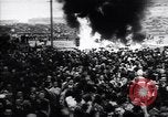 Standbild Arbeitnehmer Proteste Berlin Deutschland, 1953, aus Sekunde 13 historischem Filmmaterial Videoclip 65675037557