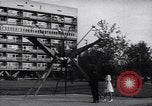 Standbild Szenen von West Berlin Berlin Deutschland, 1962, aus Sekunde 32 historischem Filmmaterial Videoclip 65675037558