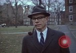 Standbild Thomas Schelling Cambridge Massachusetts USA, 1967, aus Sekunde 42 historischem Filmmaterial Videoclip 65675037569