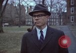 Standbild Thomas Schelling Cambridge Massachusetts USA, 1967, aus Sekunde 43 historischem Filmmaterial Videoclip 65675037569