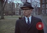 Standbild Thomas Schelling Cambridge Massachusetts USA, 1967, aus Sekunde 44 historischem Filmmaterial Videoclip 65675037569