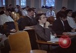 Standbild Thomas Schelling Cambridge Massachusetts USA, 1967, aus Sekunde 59 historischem Filmmaterial Videoclip 65675037569