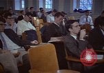 Standbild Thomas Schelling Cambridge Massachusetts USA, 1967, aus Sekunde 60 historischem Filmmaterial Videoclip 65675037569