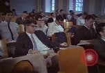 Standbild Thomas Schelling Cambridge Massachusetts USA, 1967, aus Sekunde 62 historischem Filmmaterial Videoclip 65675037569