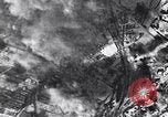 Image bombardement de Mayen Allemagne dans Seconde Guerre Mondiale Mayen Allemagne, 1945, de la seconde 18 séquences d'archives historiques vidéo 65675037590