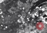 Image Bombardement de Gerolstein Allemagne par bombardiers US Gerolstein Allemagne, 1945, de la seconde 19 séquences d'archives historiques vidéo 65675037591